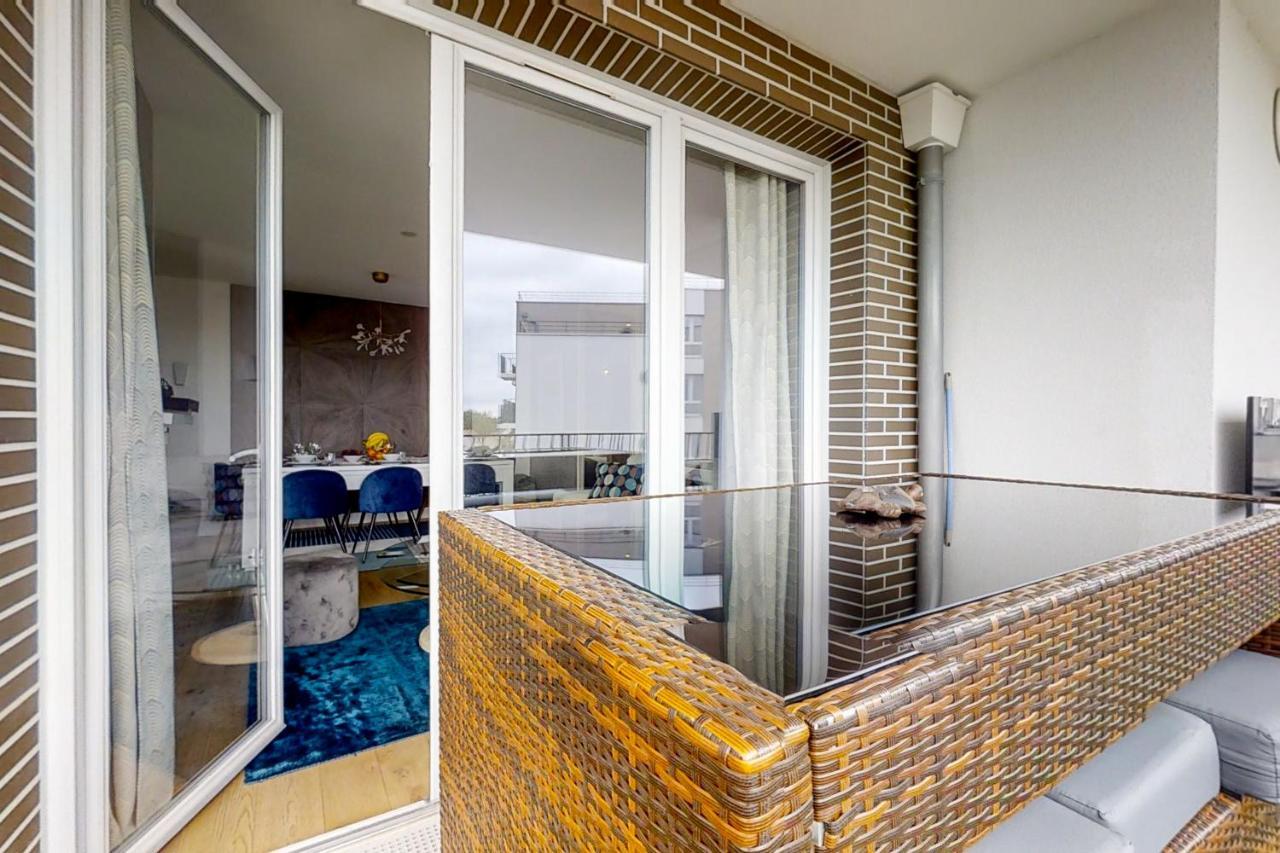 Appartamento Bedland Bailly-Romainvilliers Esterno foto