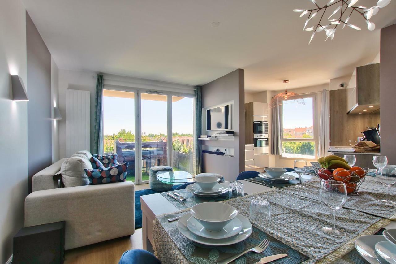 Appartamento Bedland Bailly-Romainvilliers Esterno foto