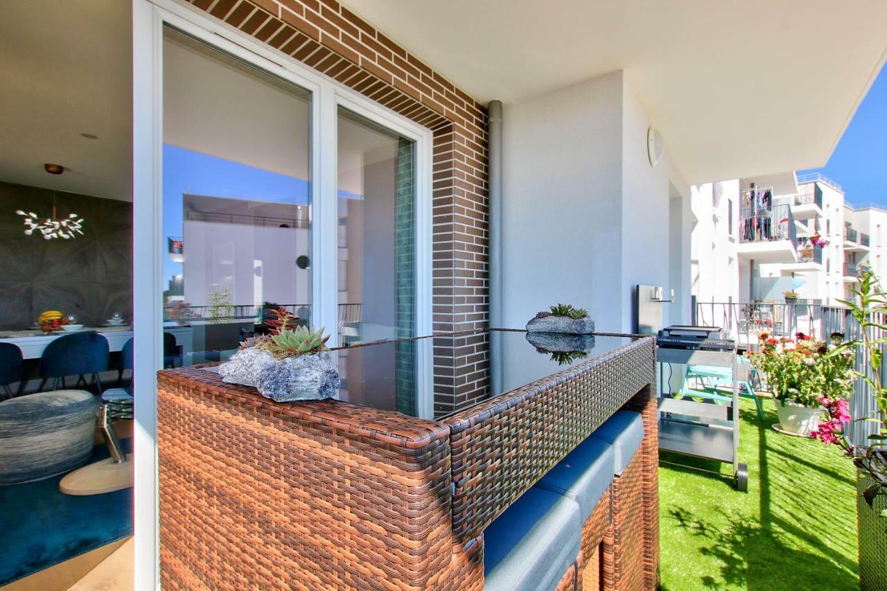 Appartamento Bedland Bailly-Romainvilliers Esterno foto